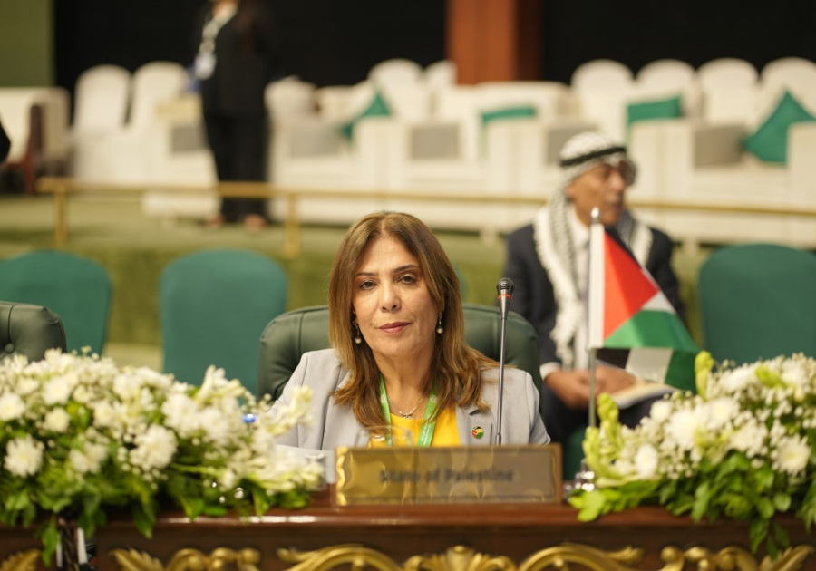 Mona Al-Khalili, Minister of Women's Affairs, representing the State of Palestine at the 9th OIC Ministerial Conference on Women.